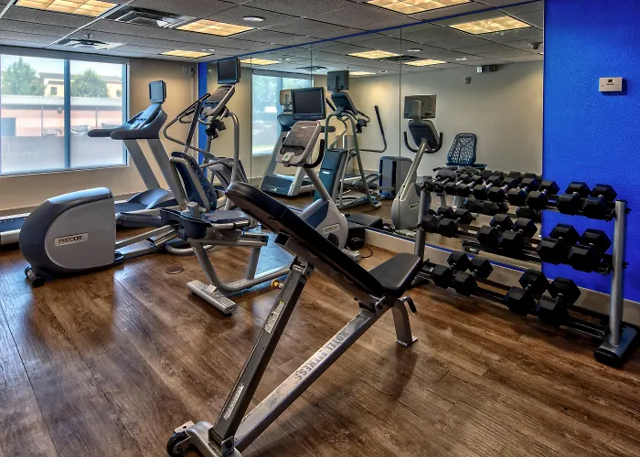 Holiday Inn Express Hotel & Suites Smyrna-Nashville Area By Ihg