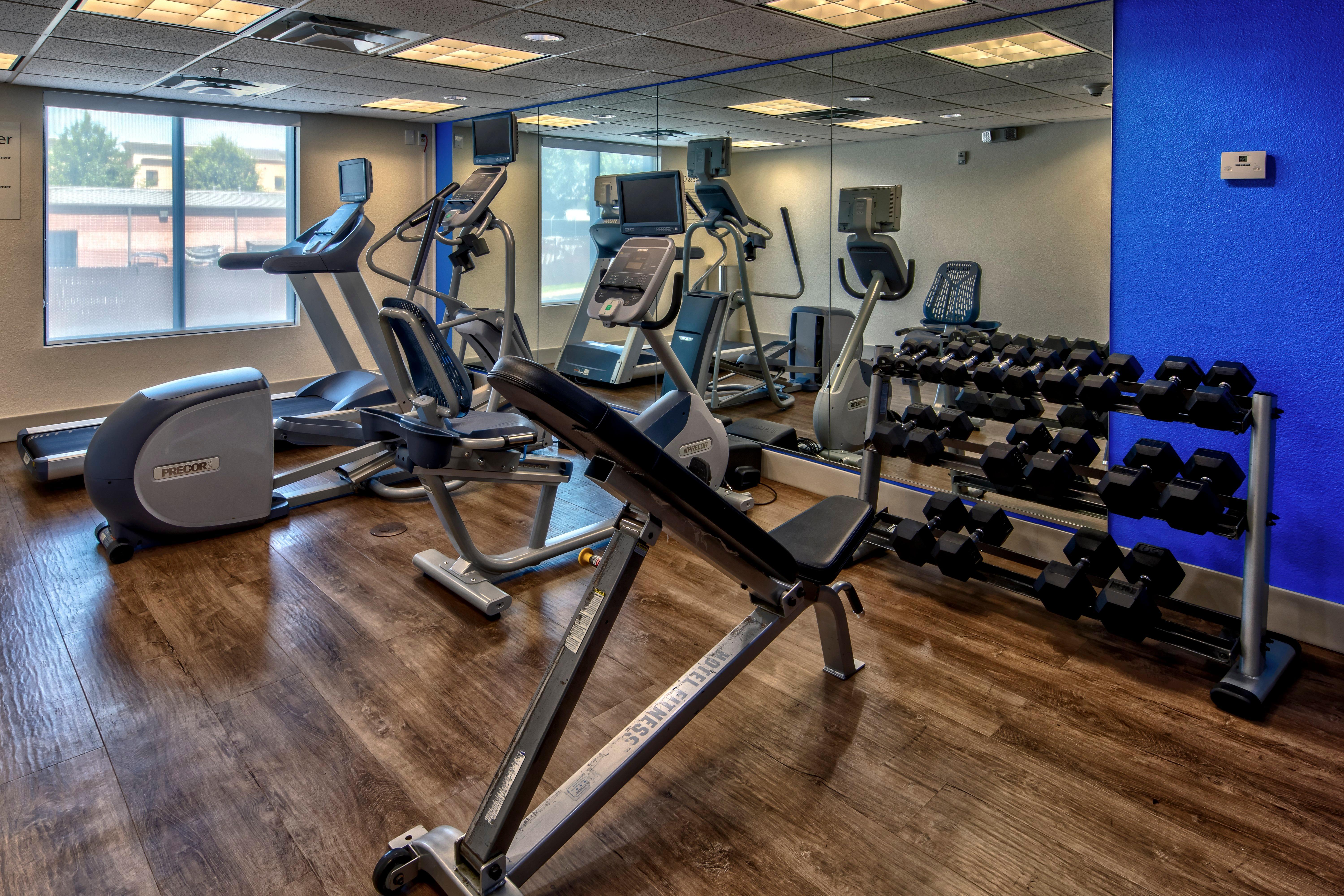 Hotel Express & Smyrna-nashville Area By Ihg 2*